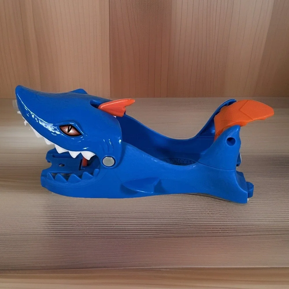 Hot Wheels Shark Track City Nemesis Launcher Replacement Piece 2020 7.5 Inches